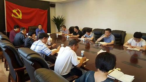 王海林讲党课.jpg